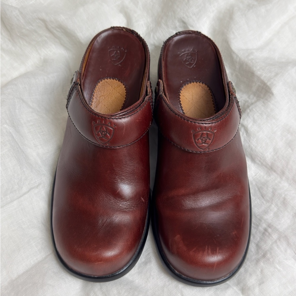 Ariat Red Leather Slip On Clogs Size 7 Classic Western - Picture 4 of 11